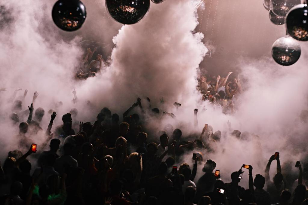 Ushuaïa y Hï Ibiza cancelan su programación de&nbsp;mayo