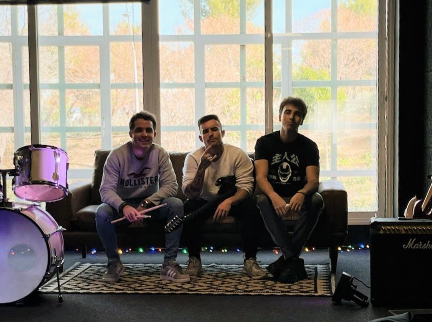 Dying In December llega con «Drowning In Your&nbsp;Lies»