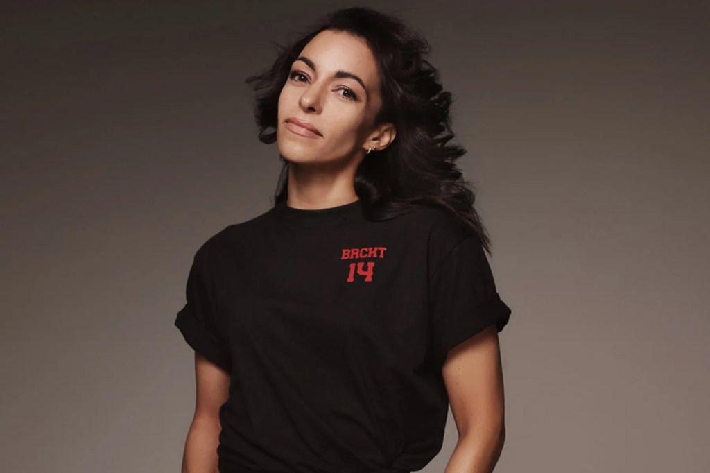 ‘Rave’ con el nuevo sencillo de Cynthia&nbsp;Laclé