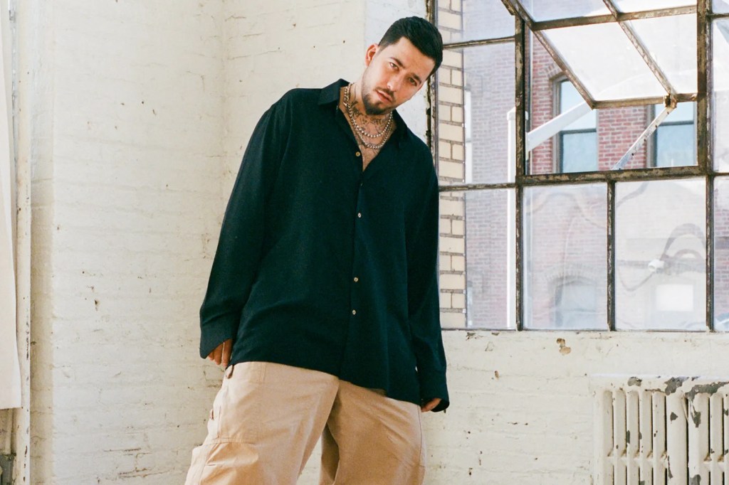 Mahmut Orhan anuncia su álbum debut y comparte&nbsp;sencillo